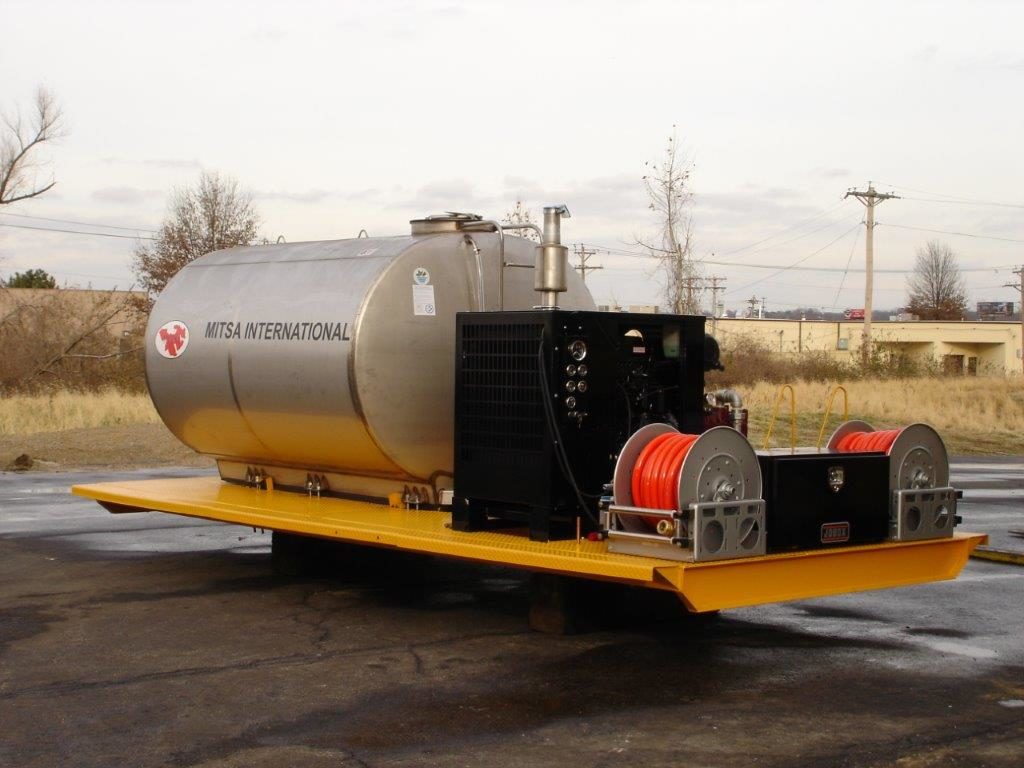 Insulator washer skid